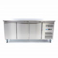MAXIMA pРаботна маса c фризер с 3 врати - 3x GN1/1